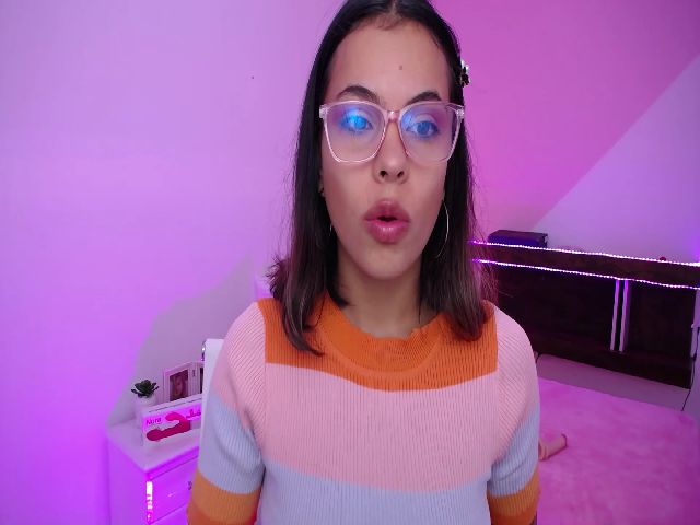 Live sex webcam photo for mahiamiller #271925178