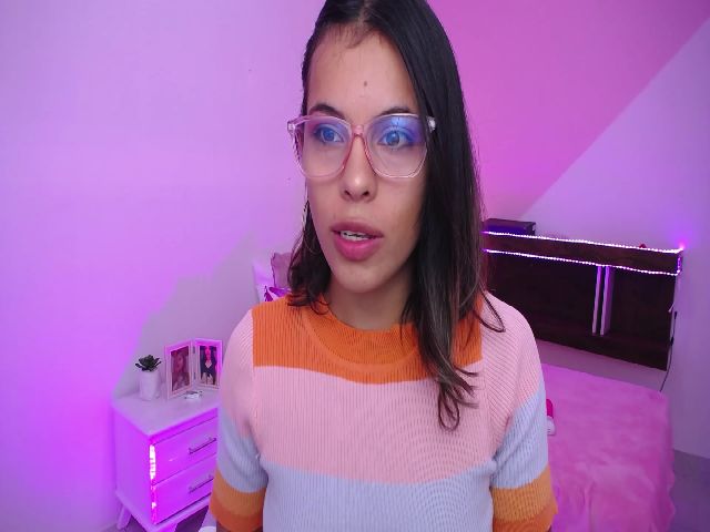 Live sex webcam photo for mahiamiller #271925854