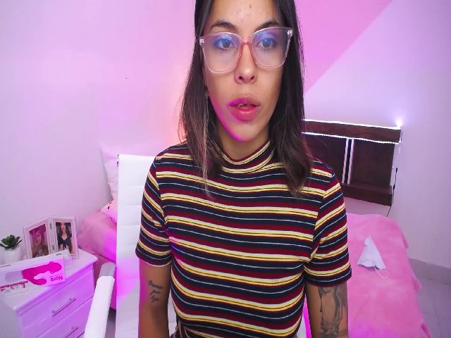 Live sex webcam photo for mahiamiller #272062688