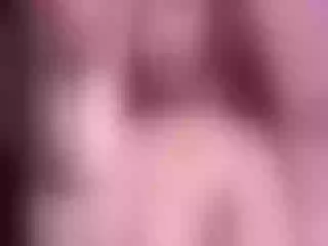 Live sex webcam photo for maraah_ #273900484