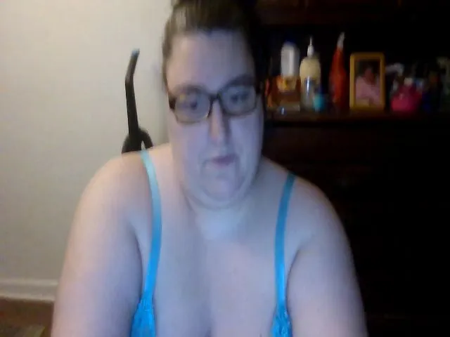 Live sex webcam photo for metalchick420 #273405511