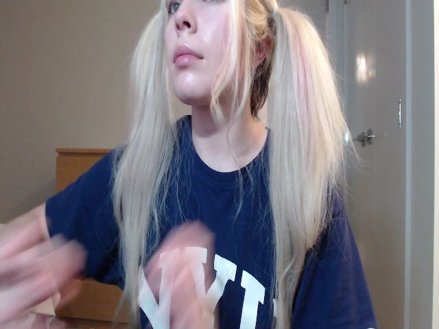 Live sex webcam photo for miketysonmfc #272628313