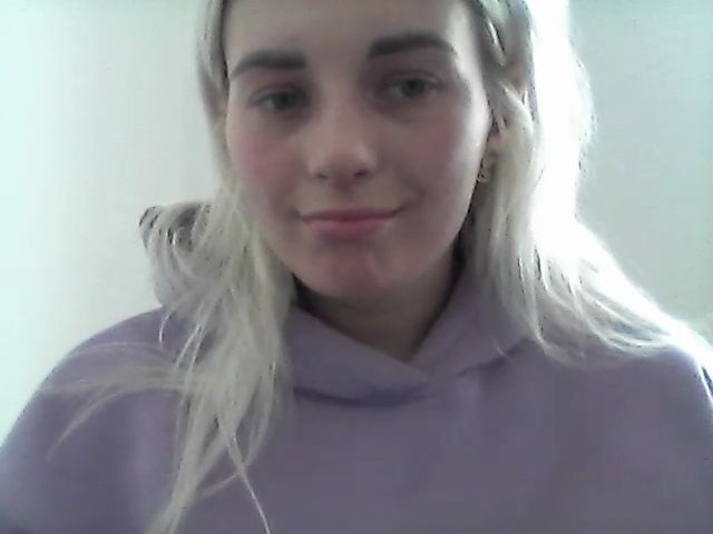 Live sex webcam photo for milaadi #272630886