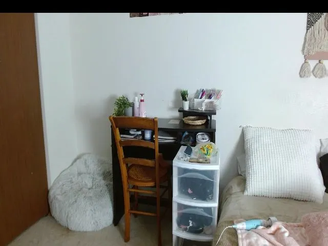 Live sex webcam photo for misiu98 #274462046