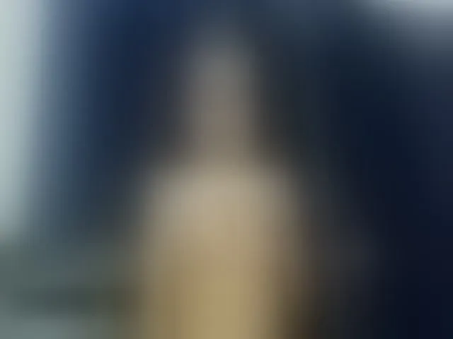 Live sex webcam photo for miss_iza #272572173