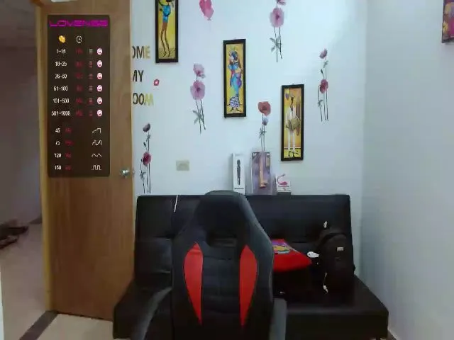 Live sex webcam photo for miss_mafehot #272162251