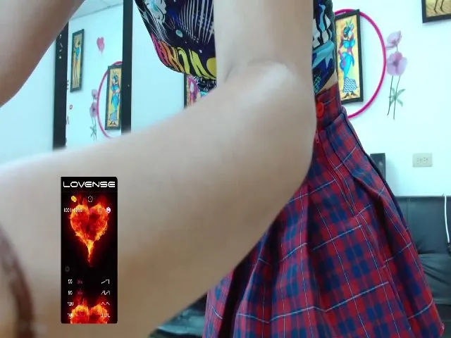 Live sex webcam photo for miss_mafehot #272864655