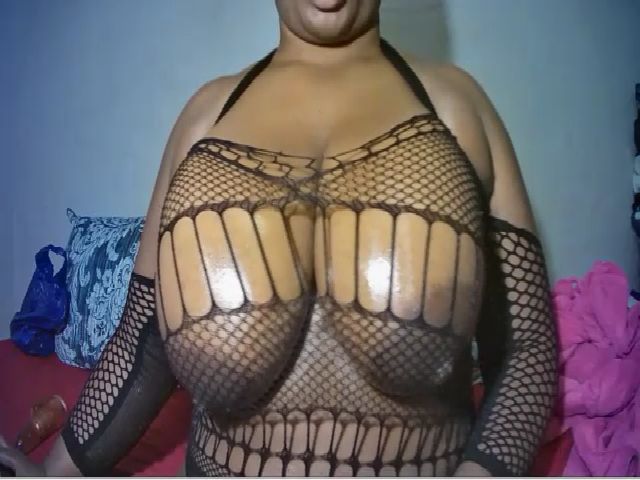 Live sex webcam photo for missboobsxx #287897500