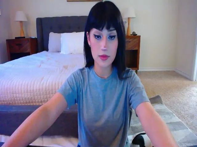 Live sex webcam photo for missmuerta #274392465