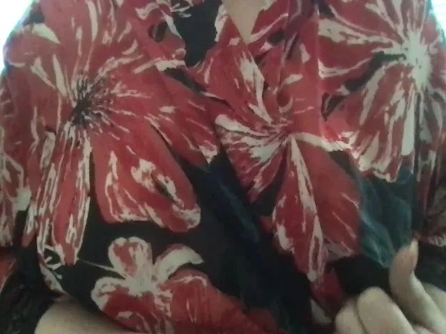 Live sex webcam photo for msriverleigh #272830266