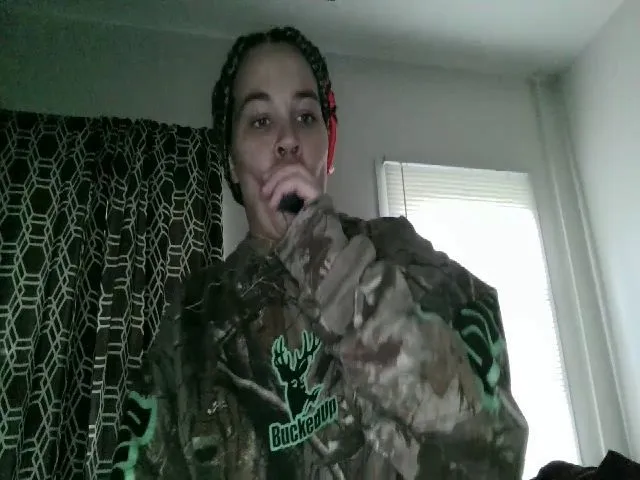 Live sex webcam photo for nikkigypsy420 #273658291