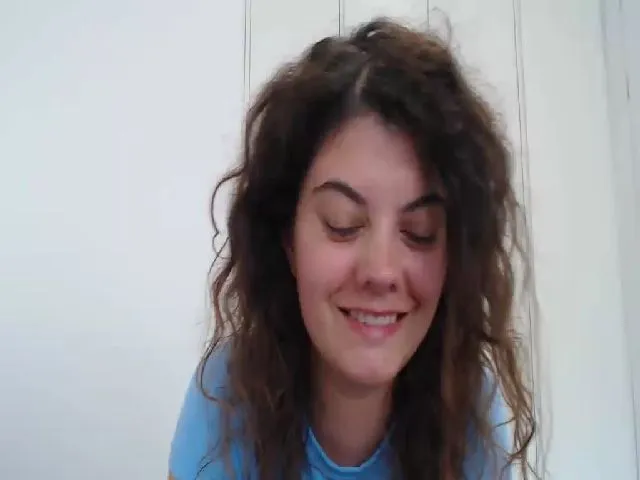 Live sex webcam photo for ocean_eyess_ #287896966