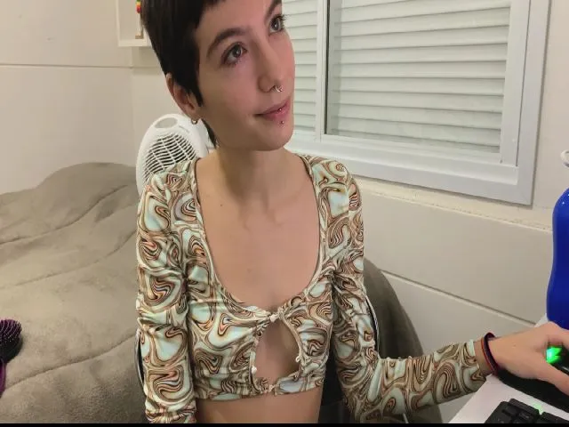 Live sex webcam photo for onlylua #274606703