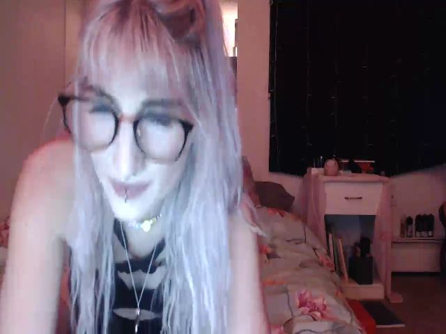 Live sex webcam photo for paloma_grey #272850212