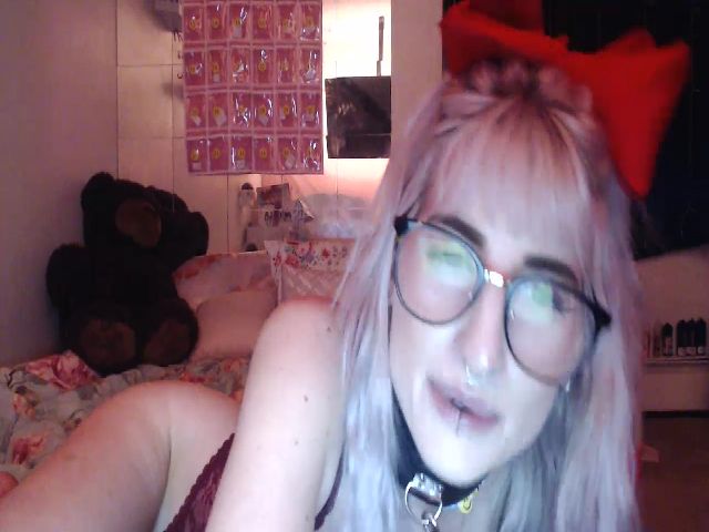 Live sex webcam photo for paloma_grey #272872294