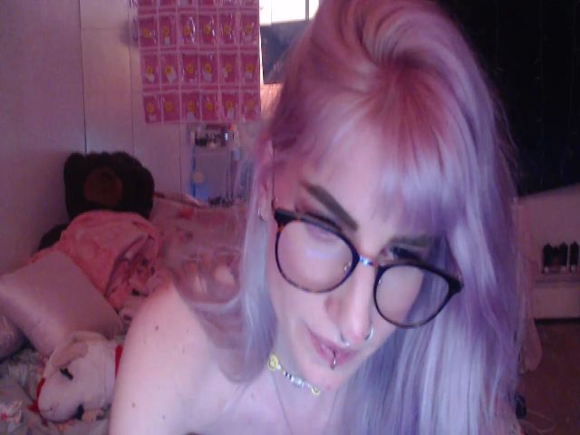 Live sex webcam photo for paloma_grey #273187230