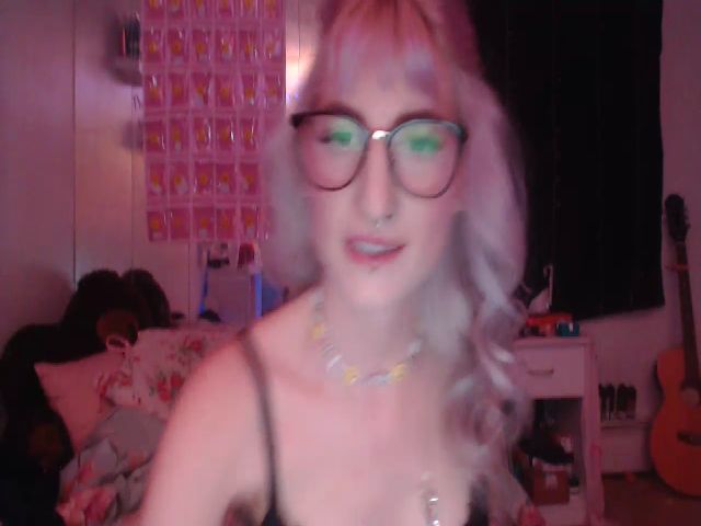 Live sex webcam photo for paloma_grey #273342793