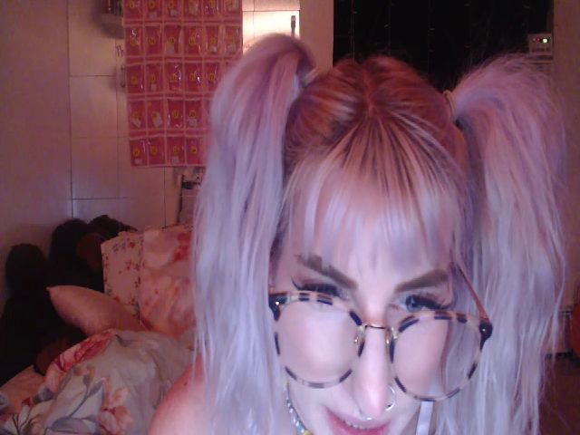 Live sex webcam photo for paloma_grey #273470842