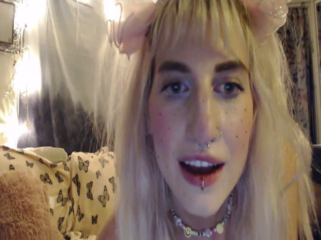 Live sex webcam photo for paloma_grey #274277631