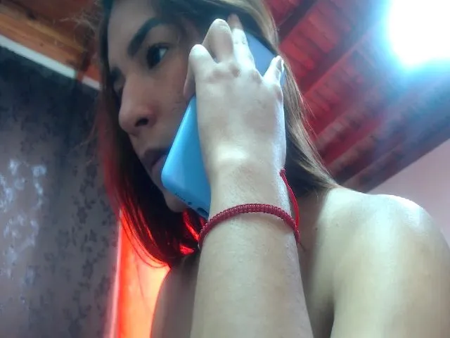 Live sex webcam photo for pamela_suarez #272056910