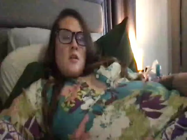 Live sex webcam photo for pantydriver69 #272813968