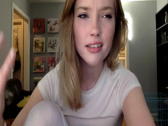 Live sex webcam photo for petal_ #271816580