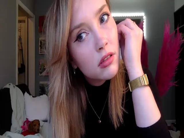 Live sex webcam photo for petal_ #272070052