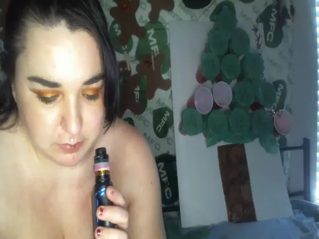 Live sex webcam photo for play21withme #271701473
