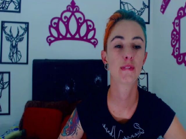 Live sex webcam photo for poison_blue #271940878