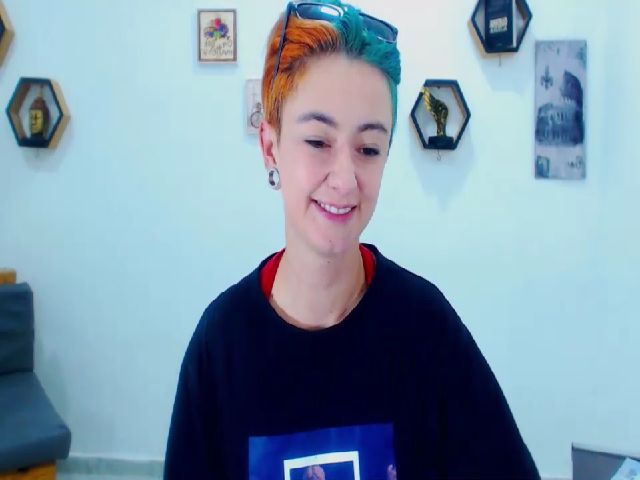 Live sex webcam photo for poison_blue #271983523