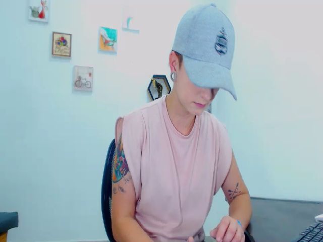 Live sex webcam photo for poison_blue #272025636