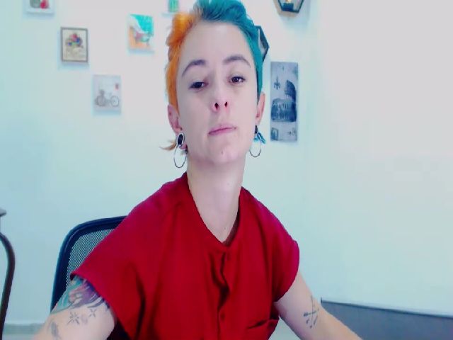 Live sex webcam photo for poison_blue #272232671