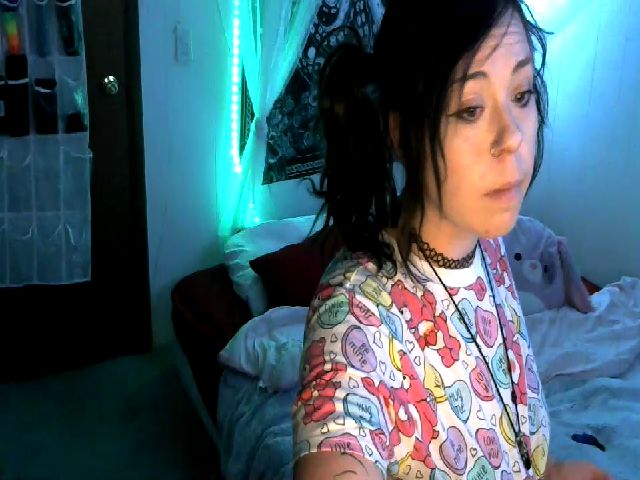 Live sex webcam photo for poisonxpeach #274553035