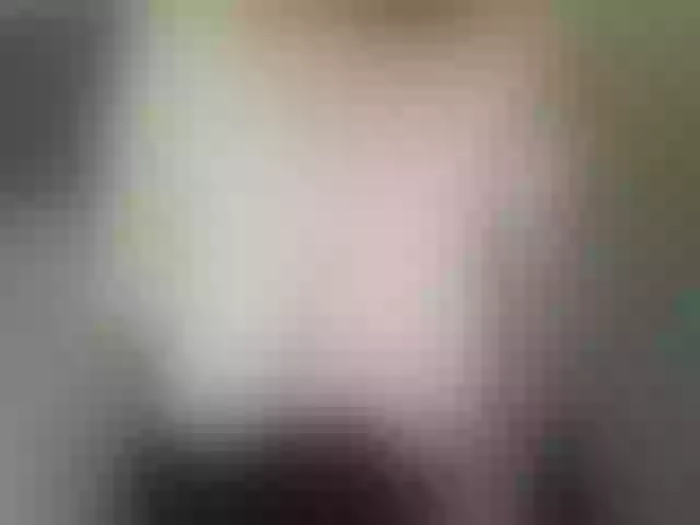 Live sex webcam photo for poppipaige #274497550