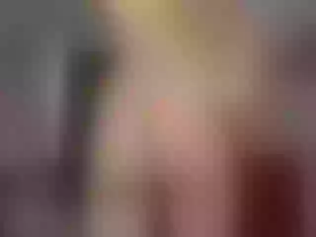 Live sex webcam photo for queenleyllax #272304937