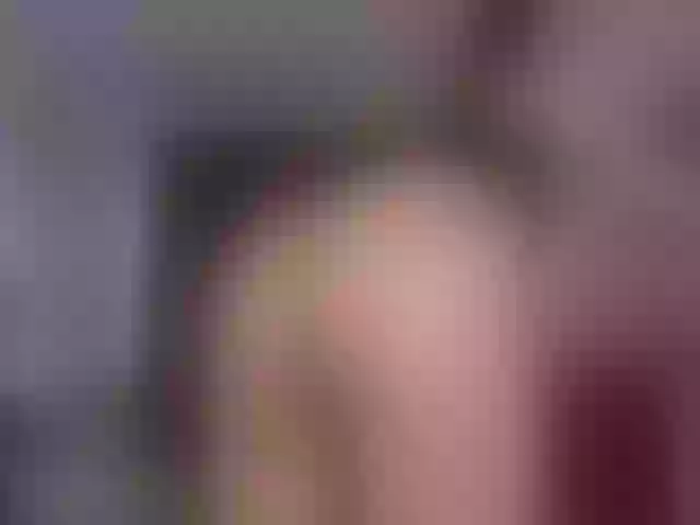 Live sex webcam photo for queenleyllax #272629565