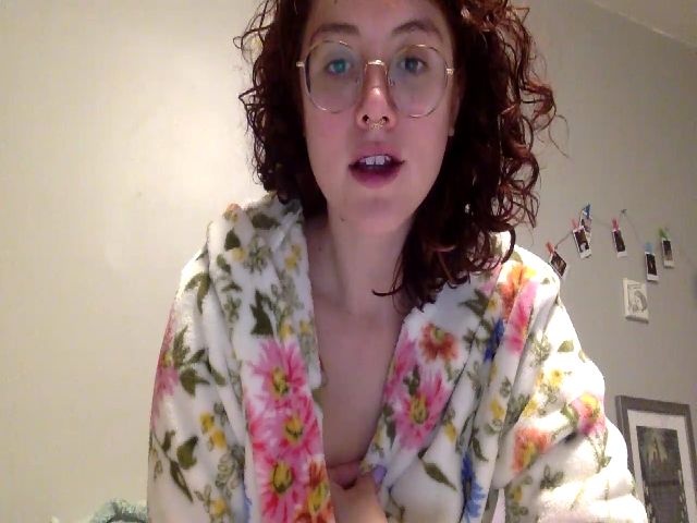 Live sex webcam photo for rainbowemily #271772892