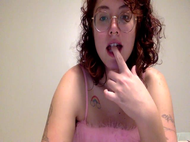 Live sex webcam photo for rainbowemily #271798388