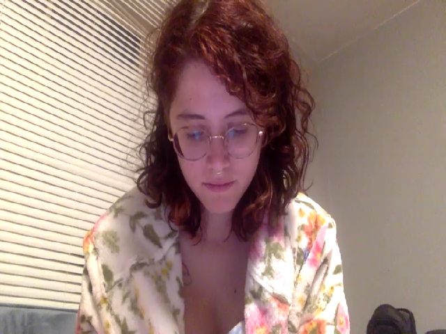 Live sex webcam photo for rainbowemily #271811354