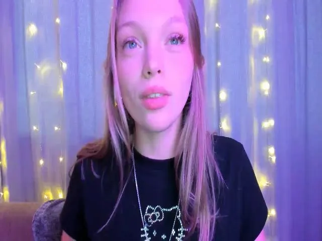Live sex webcam photo for roomsamurai #271781944