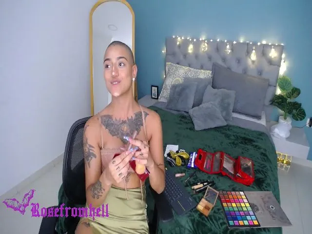 Live sex webcam photo for rosefromhell_ #273196987