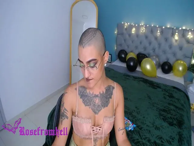 Live sex webcam photo for rosefromhell_ #273198879