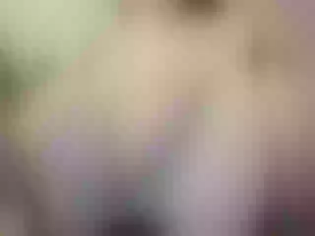 Live sex webcam photo for roxycurvy #272737182