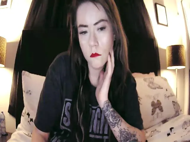 Live sex webcam photo for rriv1111 #272407612