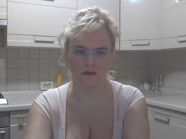 Live sex webcam photo for runa8 #272856507