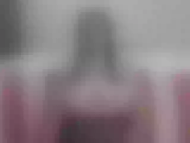Live sex webcam photo for salmahayek1 #272833775