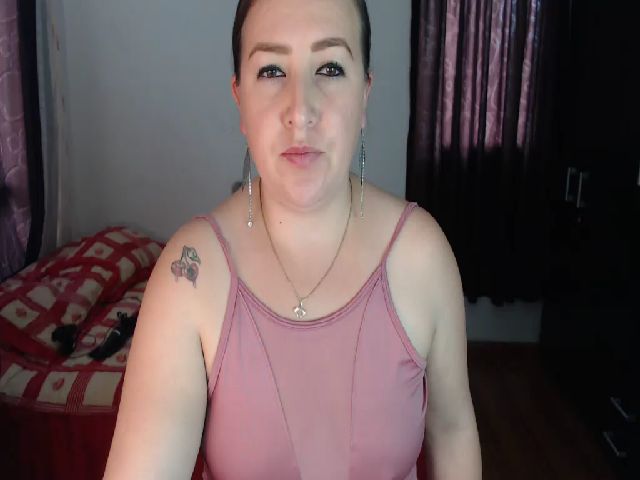 Live sex webcam photo for sara_bunnyxx #272440642