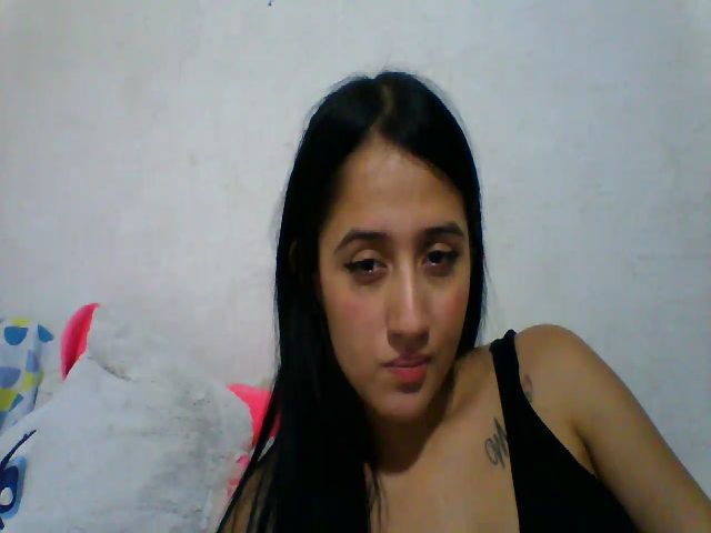 Live sex webcam photo for scarlet_tt #273808762