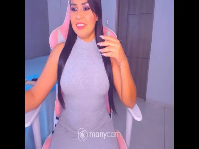 Live sex webcam photo for scarrlysex #272251520