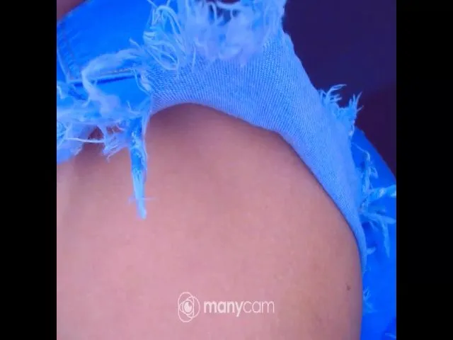 Live sex webcam photo for scarrlysex #272960944